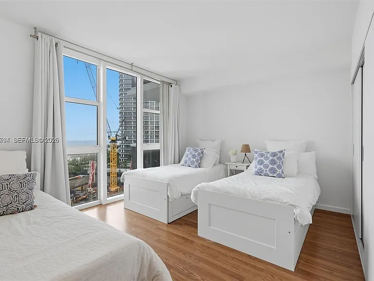 10275 Collins Ave #718 — Photo 23