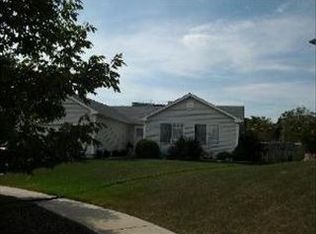 416 Joshua Tree, Harvard, IL 60033