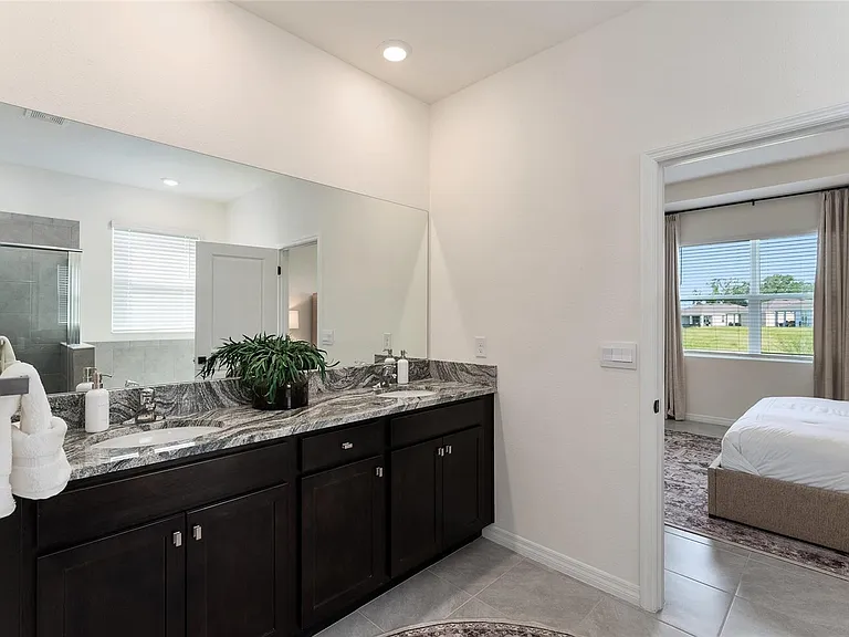 5254 NW 43rd Lane Rd — Photo 35