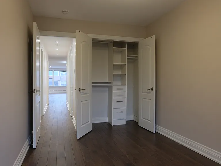 242 Jane St #2 — Photo 12