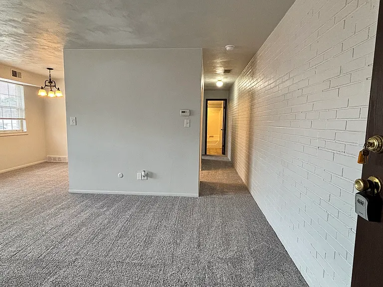 605 George St #209 — Photo 2