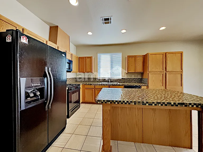 520 Moses Lake Ct — Photo 5