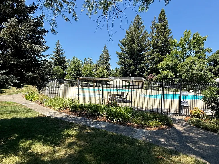 4350 Zephyr Way — Photo 12