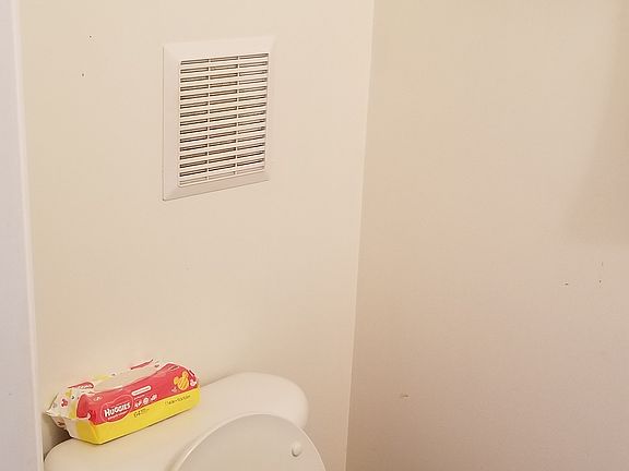 5th image of 4031 Birdbrook Dr