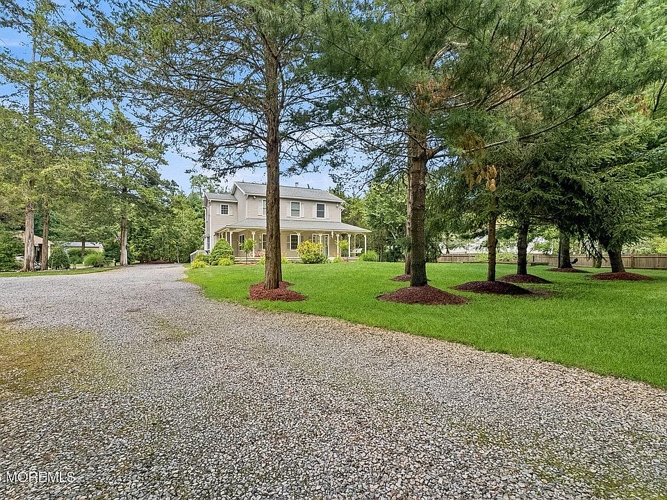 1st image of 48 Larrabee Boulevard
