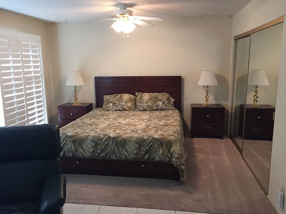 HUGE bedroom 