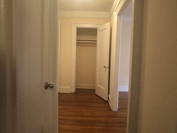 5th image of 6940 108th St APT 3B