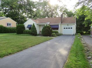 360 Glen Ave, Elmira, NY 14905