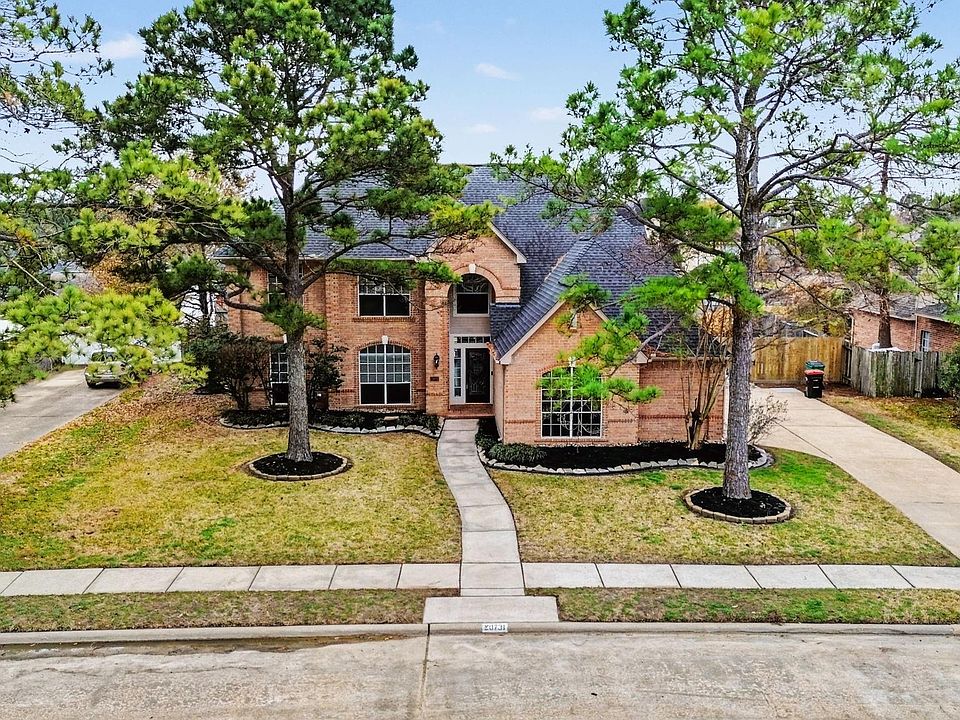 1st image of 20731 Maple Village Dr