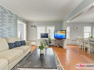 23706 Fairbury Ave, Bellerose, NY 11426