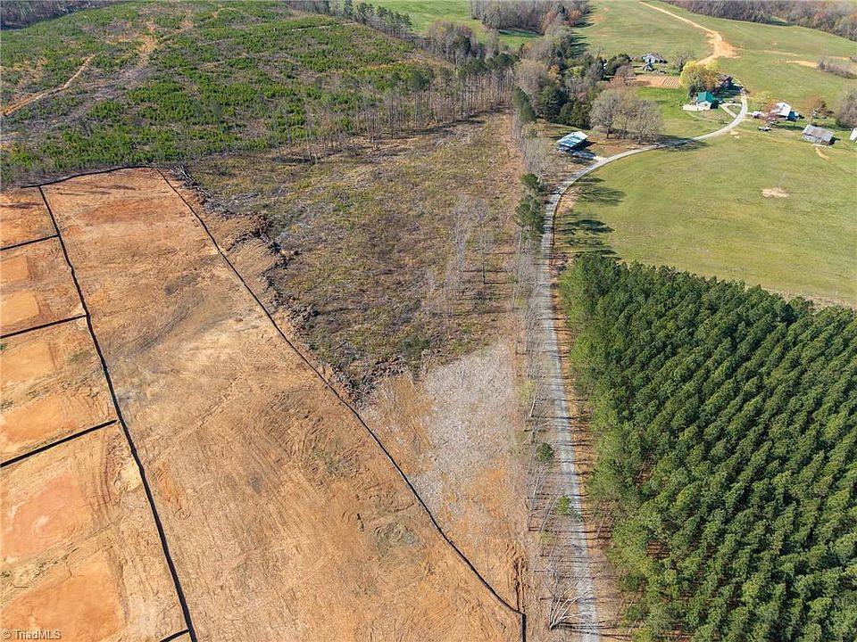 2nd image of 1193 Old Wesley Chapel Rd