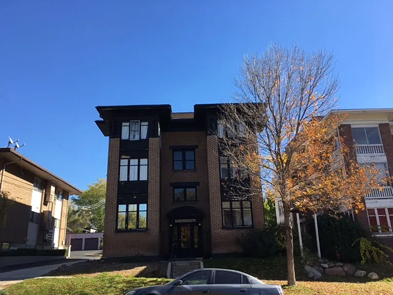 156-162 168 I St — Photo 26