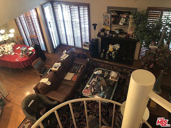 3rd image of 723 Westmount Dr APT 307