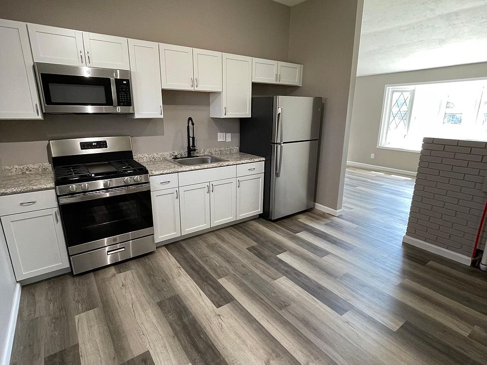 1st image of 3860 Ascot Ct