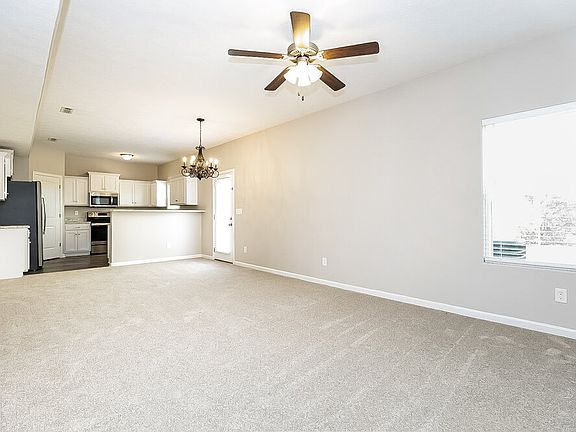 5th image of 1623 Sunray Dr