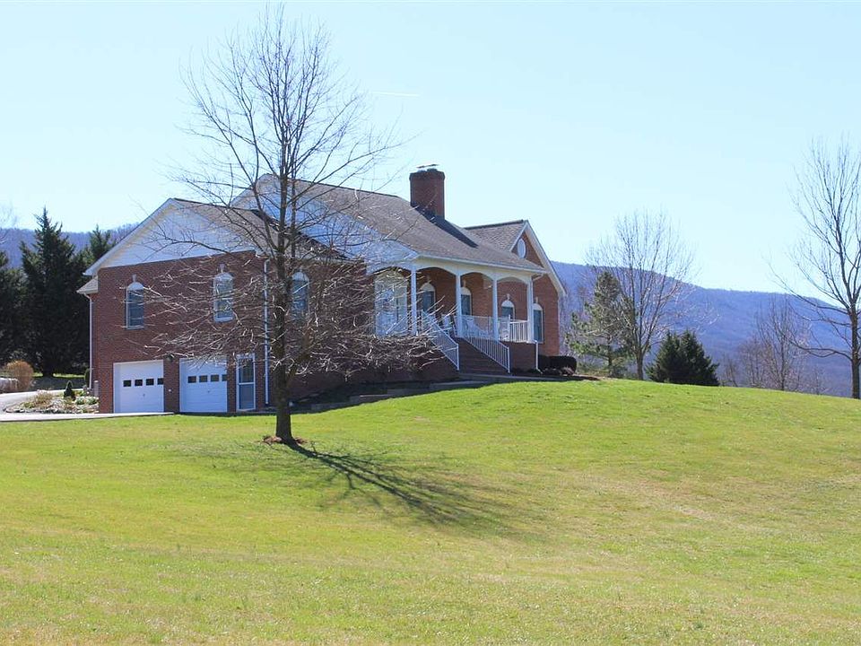 1st image of 124 Sunset Ct