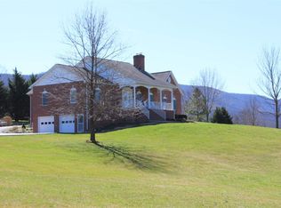 124 Sunset Ct, Edinburg, VA
