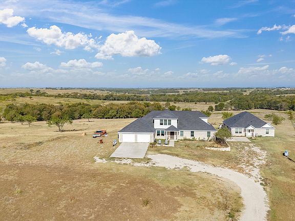 3rd image of 781 Alsdorf Rd