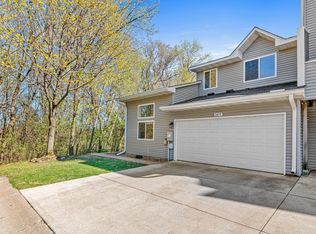 547 Woodduck Dr UNIT F, Woodbury, MN 55125