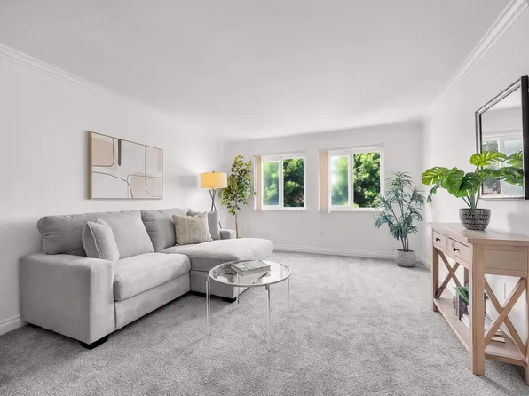 1756 Essex St Unit 206, San Diego, CA 92103