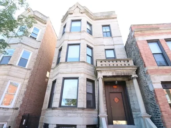 1353 W Taylor St APT 2R, Chicago, IL 60607