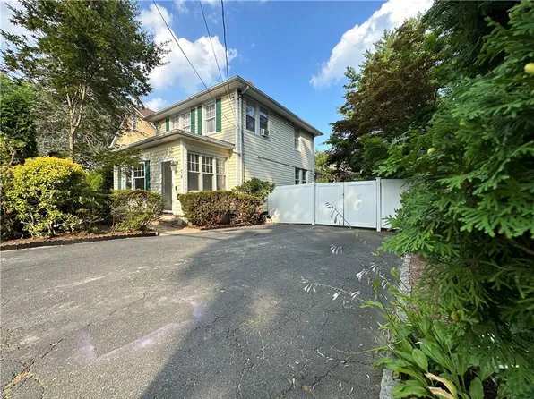 74 Stevens Street, White Plains, NY 10606