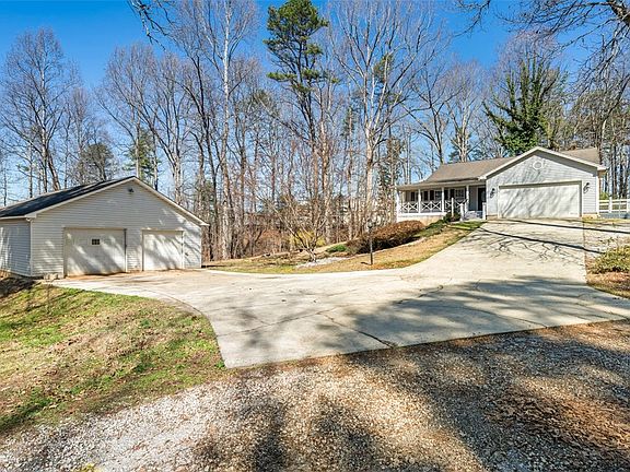4th image of 115 Buxton Dr