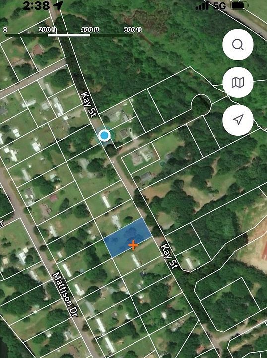 2nd image of 520 Kay St