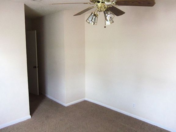 4th image of 1400 Barbergale St APT A