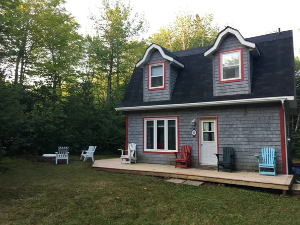 37 Patrick Rd, Grenville Parish, PE C0B 1M0