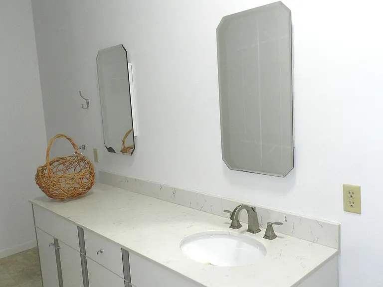 136 Territorial Rd #2 — Photo 16