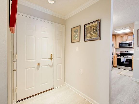 5th image of 1800 Clairmont Lake #223