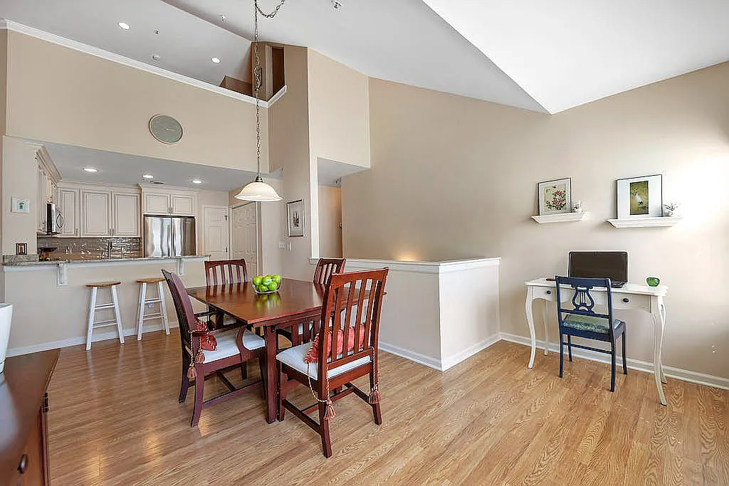 27 McClelland Way #B011 photo 1