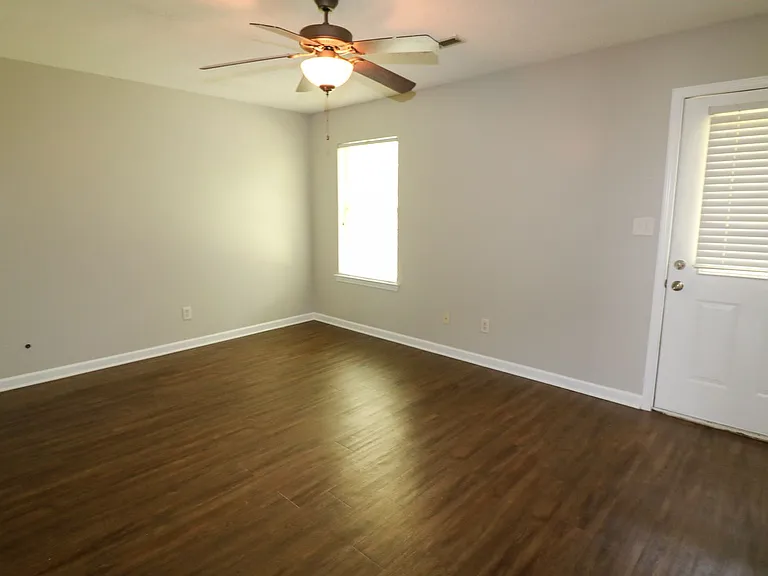 11A Shaley St — Photo 13