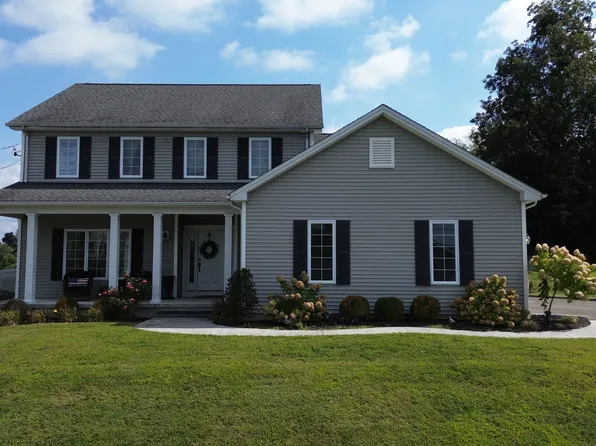 31 Longview Drive, Brookfield, CT 06804