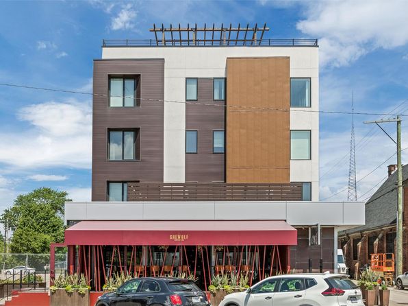 438 Selden St APT 304