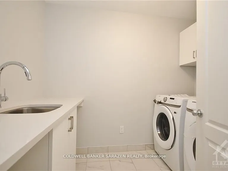 538 Sonmarg Cres — Photo 26