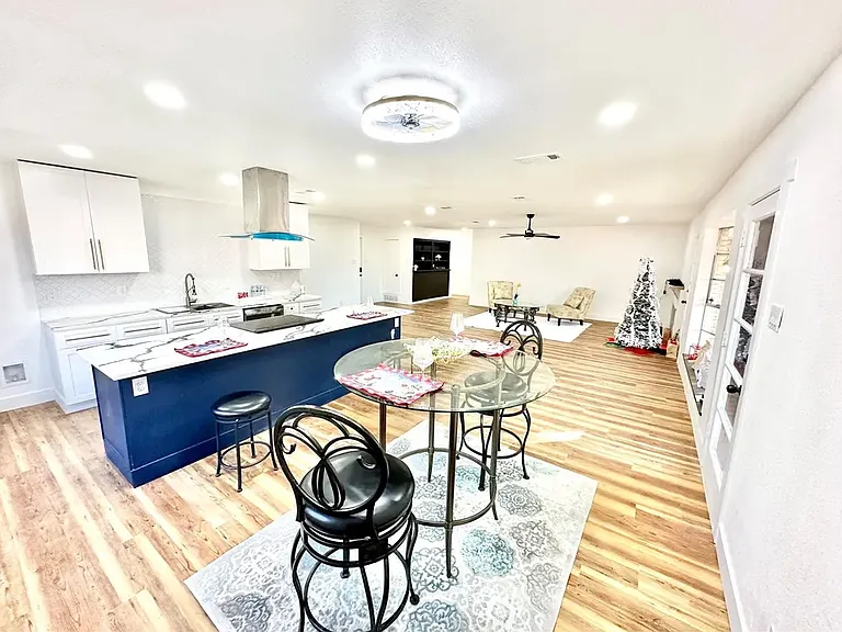 2717 Cibola Dr — Photo 2