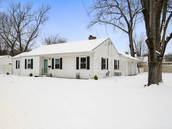 132 Birchland Ave, Springfield, MA 01119