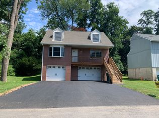 249 Periwinkle Ave, Langhorne, PA 19047