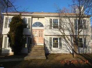 821 Powell St, Gloucester City, NJ 08030