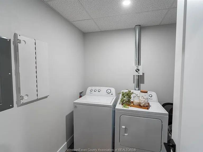 930 Marion Ave #109 — Photo 14