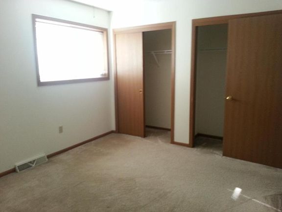 3rd image of 1687 Dayton St