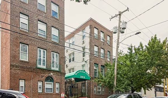 4th image of 3416 Spring Garden St #B29