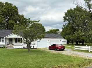 6671 Old Hinkleville Rd, Paducah, KY 42001