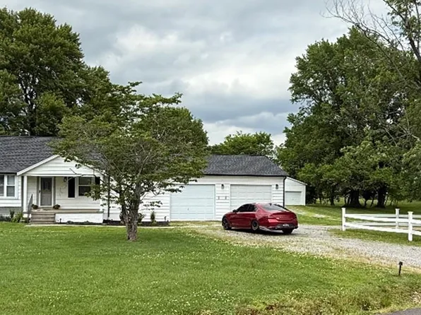 6671 Old Hinkleville Rd, Paducah, KY 42001