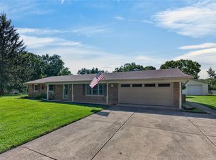 201 Brookside Dr, New Carlisle, OH 45344