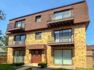 9709 Bianco Ter APT E, Des Plaines, IL 60016