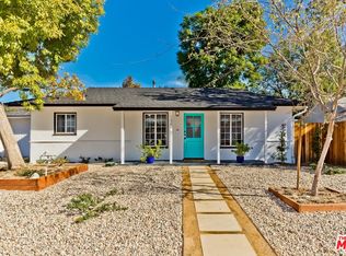 7236 Encino Ave, Van Nuys, CA 91406