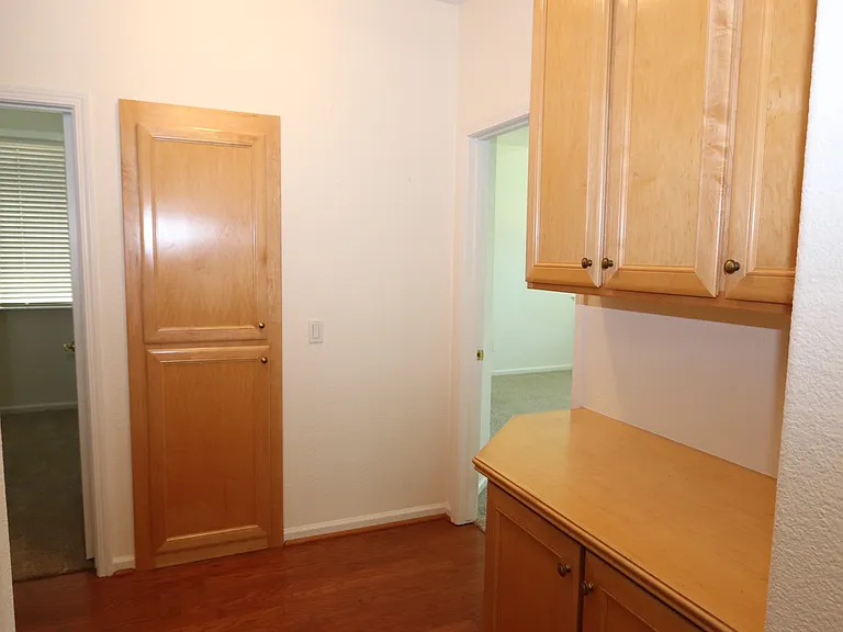567 Quindell Way — Photo 9